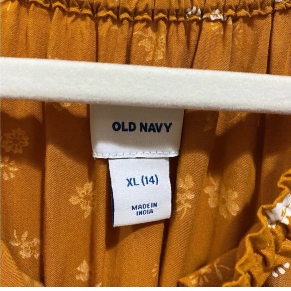 *SOLD* Old Navy Romper - Picture 3 of 4